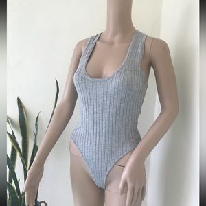✨NEW✨ Ribbed knit racerback gray Bodysuit✨